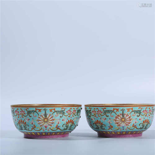 A pair of Daoguang pink flower bowl in Qing Dynasty