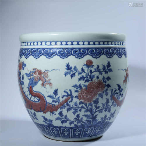 Blue and white underglaze red dragon VAT in Qing Dynasty