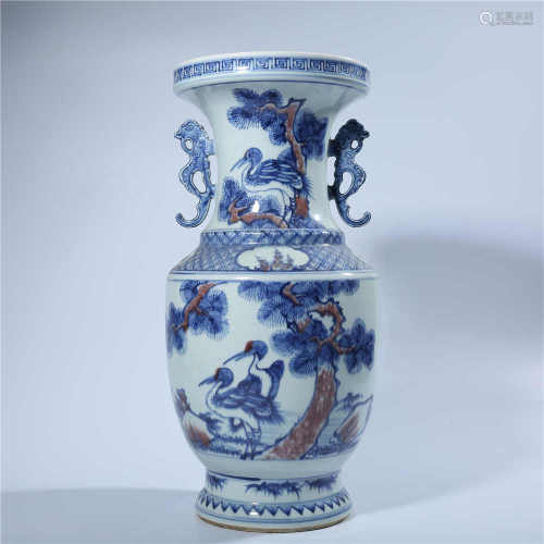 Red double ear bottle in blue and white glaze of Qing Dynasty