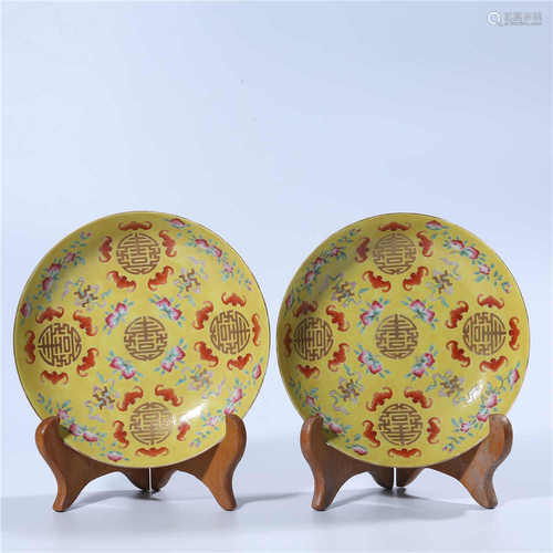 A pair of pattern plates with longevity characters in Tongzhi in Qing Dynasty