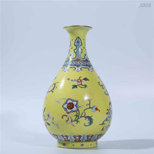 Qing Dynasty Qianlong pink flower pattern jade pot spring bottle