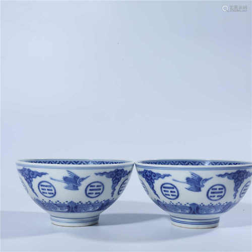 A pair of blue and white bowls in Guangxu of Qing Dynasty