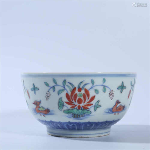 The Ming Dynasty Chenghua pink lotus pond mandarin duck pattern bowl