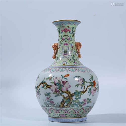 Qing Dynasty Qianlong pastel vase with melon and fruit pattern