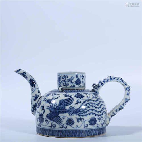 Blue and white phoenix teapot of Ming Dynasty