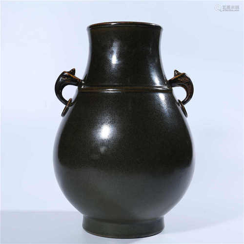 Qing Dynasty Yongzheng tea end glaze double ear bottle