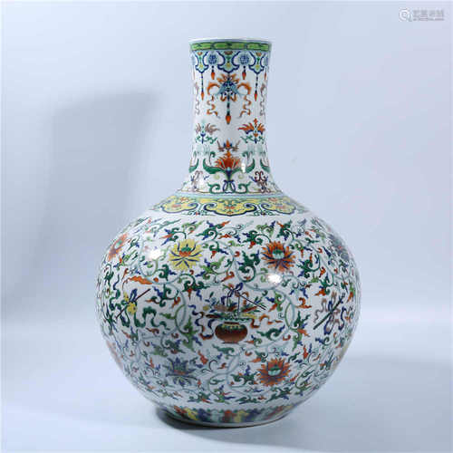 Qing Dynasty Qianlong pastel sky ball bottle