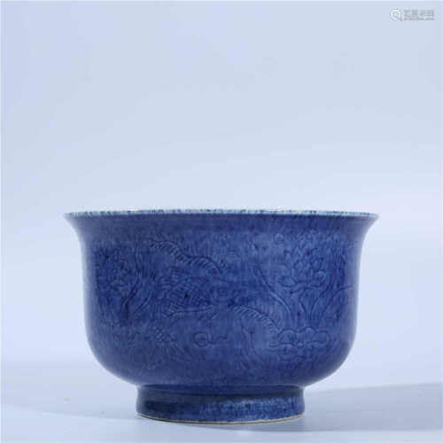 Xuande blue glazed bowl in Ming Dynasty