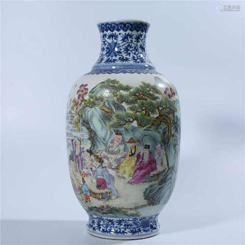 Qing Dynasty Qianlong pastel bottle