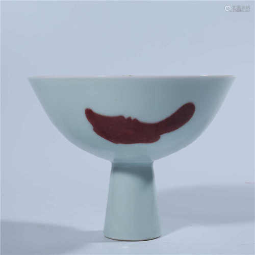 Qing Dynasty Yongzheng glaze red three fish pattern high foot bowl