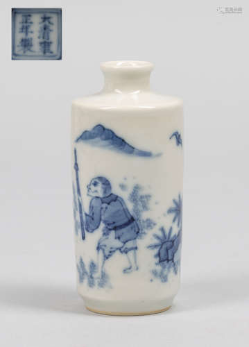 Chinese Blue and White Snuff Bottle