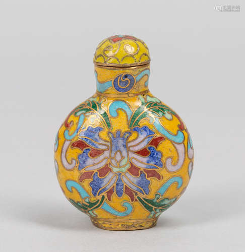 Chinese Export Cloisonne Snuff Bottle