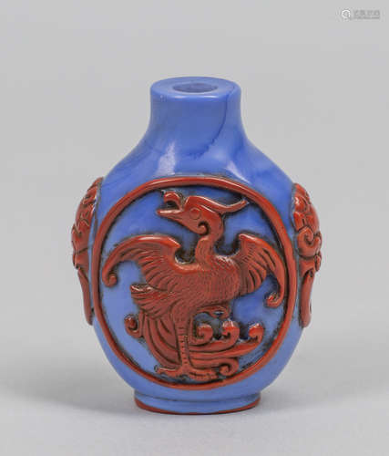 Chinese Overlay Glass Snuff Bottle