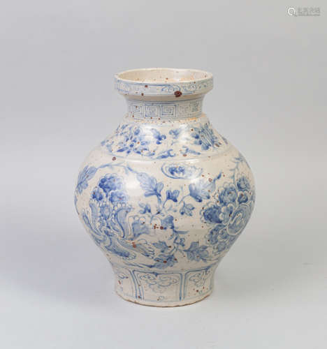 Fine Asian Shipwreck Blue White Porcelain Jar/Vase