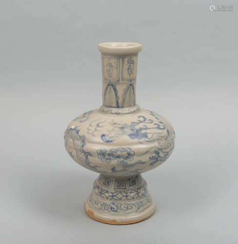 Vietnamese Hoi An Shipwreck Porcelain Vase