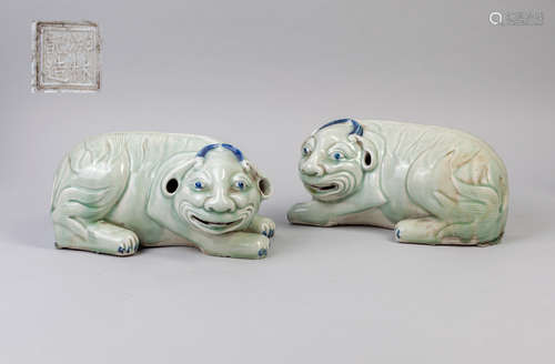 Pairs Chinese Blue White Porcelain Beast