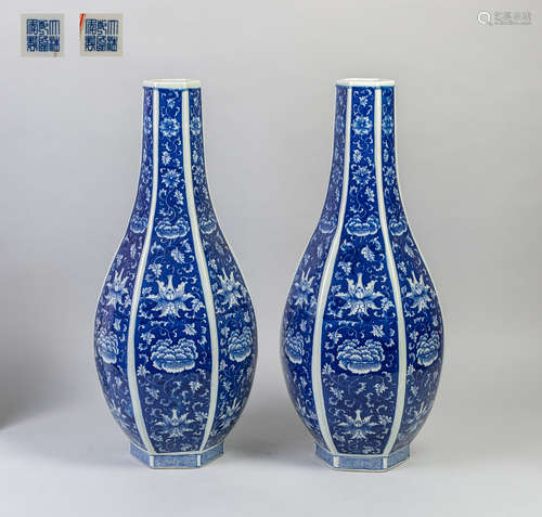 Pairs Chinese Export Blue White Porcelain Vases