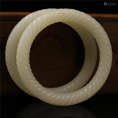 Pair of Chinese White Bangle