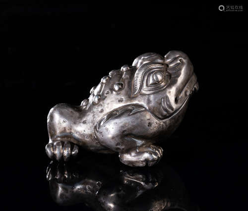 Japanese Old Sterling Silver Netsuke Toad