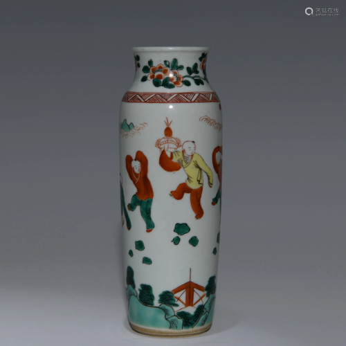 Wucai Figures Vase