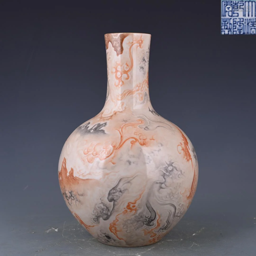 Vault-of-Heaven Vase Qianlong Style