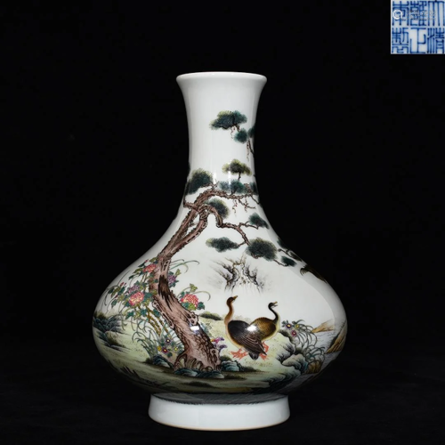 Falangcai Flower Yuhuchun Vase Yongzheng Style