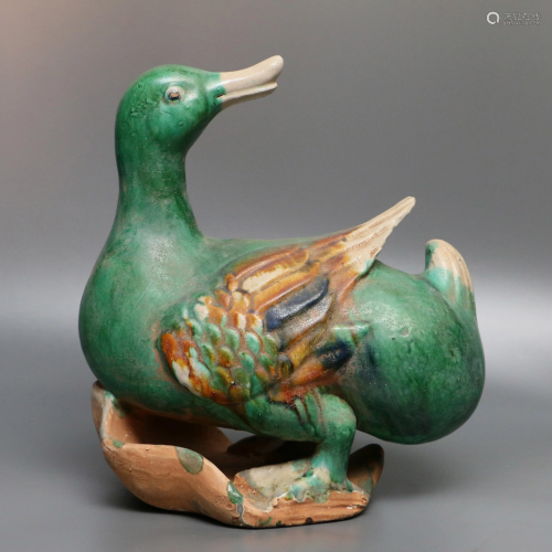 Chinese Tricolor Porcelain Duck