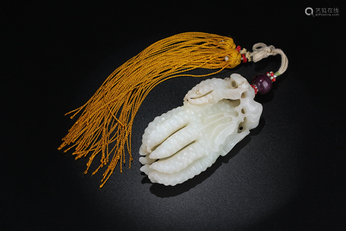 Carved White Jade Fingered Citron