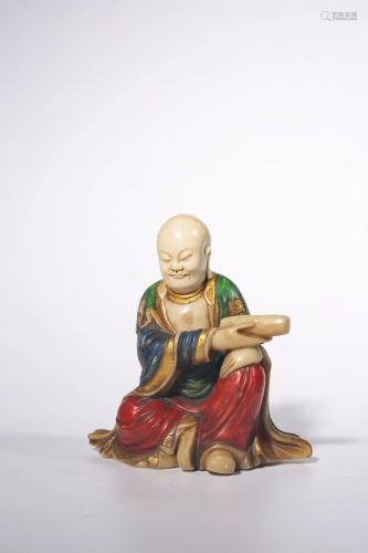 Carve Seated Shoushan Figure
