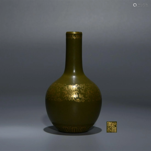Teadust Glazed and Gilt Vase