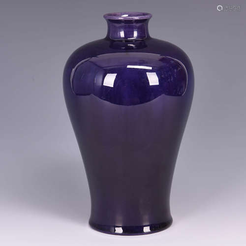 An Aubergine Glaze Porcelain Meiping