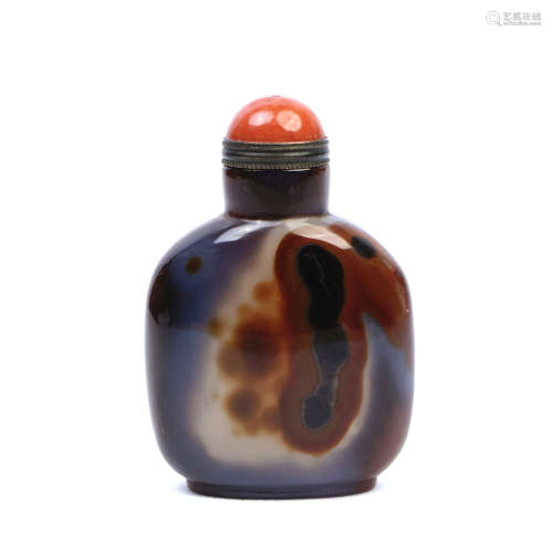 An Agatee Snuff Bottle