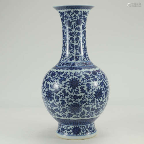 A Blue and White Twining Flowers Pattern Porcelain Vase