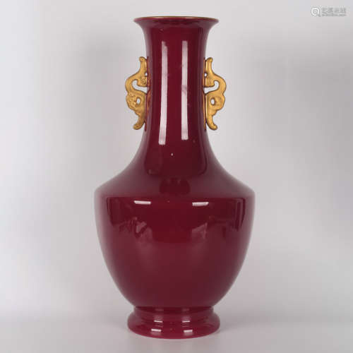 A Carmine Red Gold Coating Double-eared Porcelain Flask