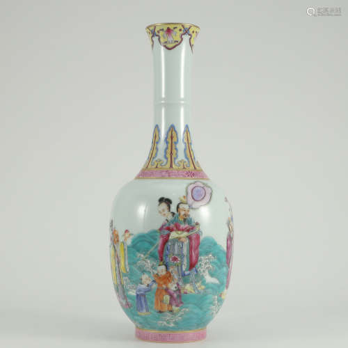 A Famille Rose Figures Porcelain Straight Neck Vase