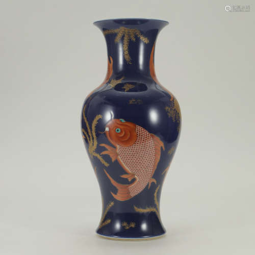 A Blue Glaze Fish&Algae Pattern Porcelain Guanyin Vase