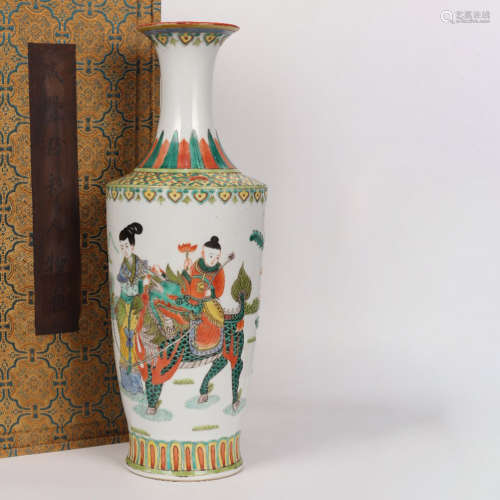 A Famille Rose Figures Porcelain Vase