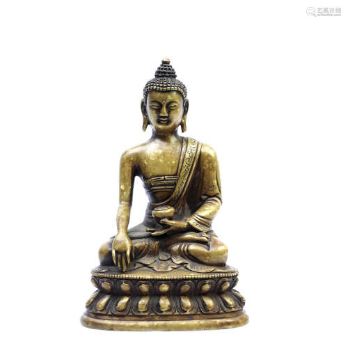 A Gilt-bronze Buddha Statue