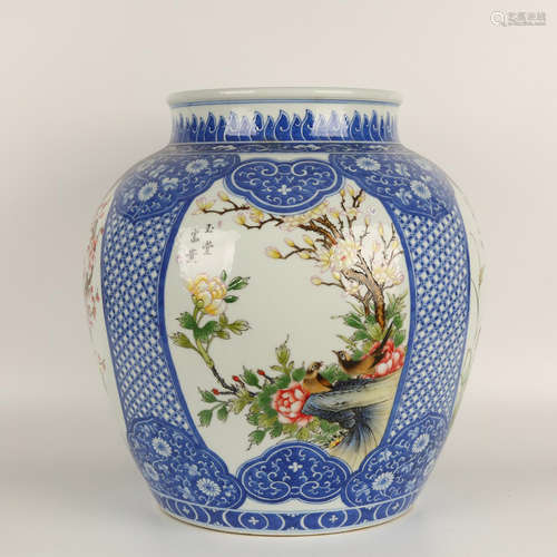 A Blue and White Enamel Flower&Bird Pattern Porcelain Jar