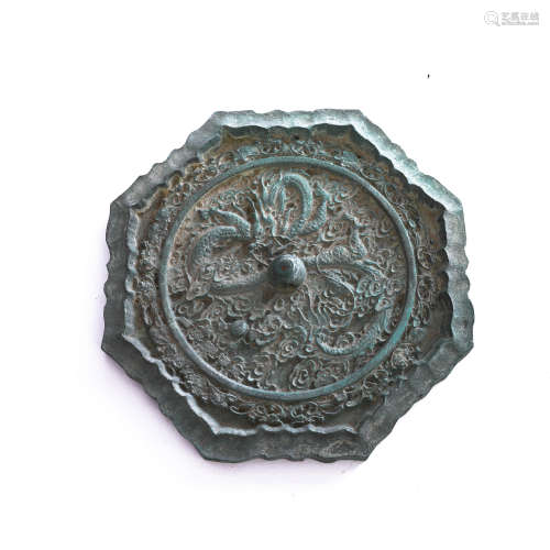 A Dragon Pattern Bronze Mirror