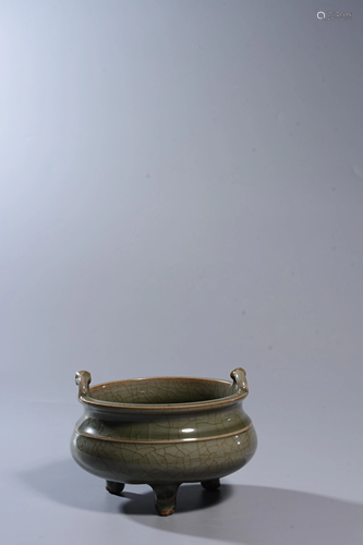 A CELADON-GLAZED CENSER