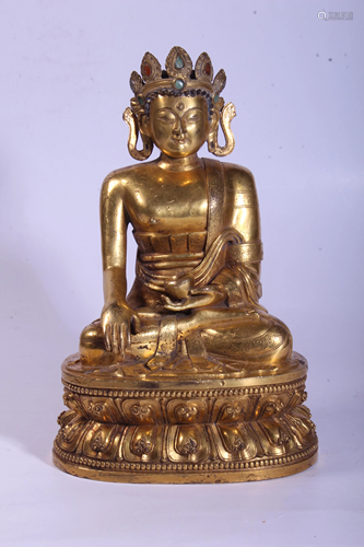 A GILT-BRONZE FIGURE OF BUDHHA.QING PERIOD