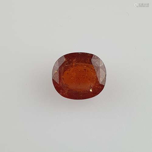 Loser Hessonit (Granat) - oval facettiert, ca.14.47ct, mit IDT-Zertifikat