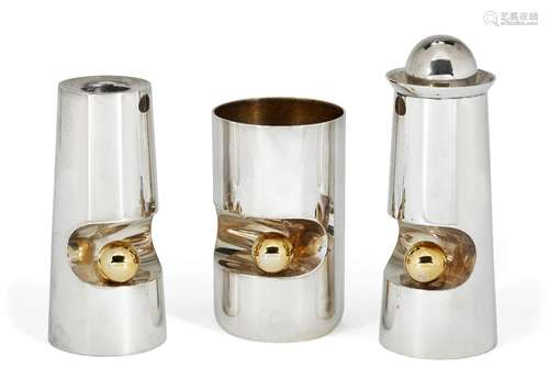 A contemporary Israeli three-piece parcel gilt silver Havdalah set, stamped 925, comprising candle