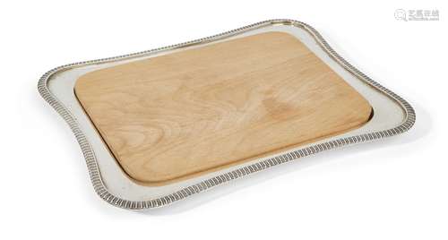 A silver Challah board with wooden insert, Birmingham, c.1934, Elkington & Co., with Jubilee mark,