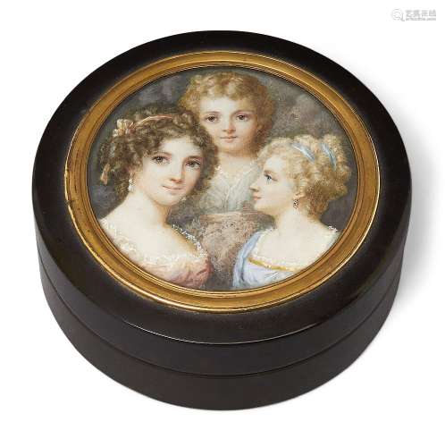 A gold-mounted tortoiseshell bonbonniere inset with a portrait miniature of three sisters,