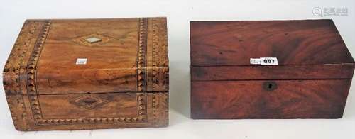 A mid-19th century mahogany rectangular tea caddy, with twin lidded interior, 30cm wide x 14cm high,