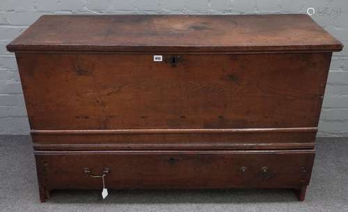 An 18th century oak mule chest, with moulded hinged top over one long drawer,