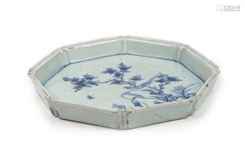 A Chinese blue and white octagonal stand, probably 18th century,