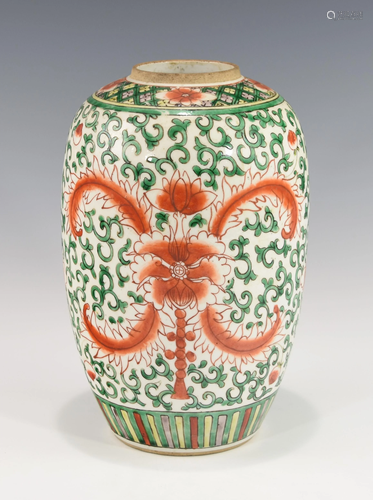 A CHINESE FAMILLE VERTE AND IRON-RED DECORATED JAR